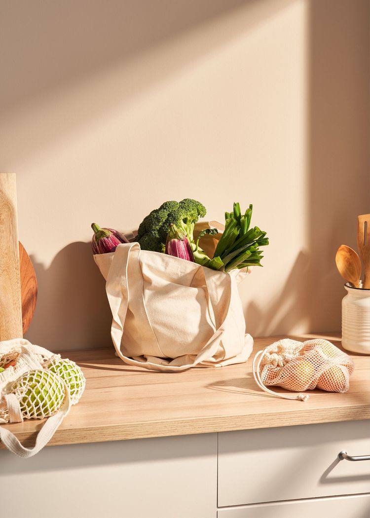 Cover of the August Seasonal Foods Guide by Olga Ugrymova